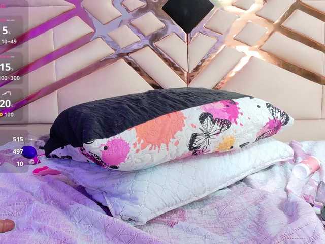 Live sex webcam photo for kinkyhousewifee #291978406