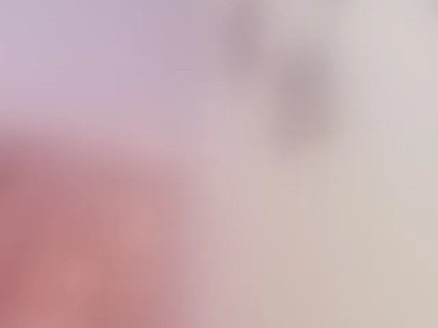 Live sex webcam photo for kinkyhousewifee #293352870
