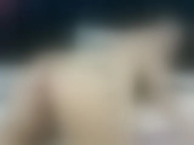 Live sex webcam photo for kinkyhousewifee #293873338