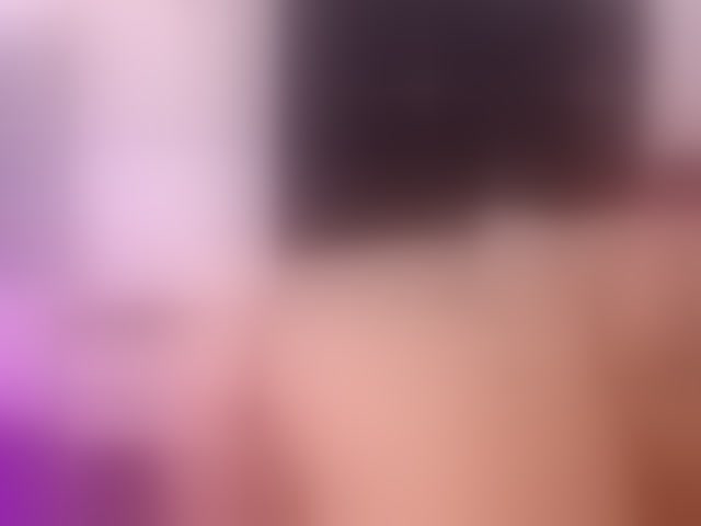 Live sex webcam photo for kinkyhousewifee #294175357