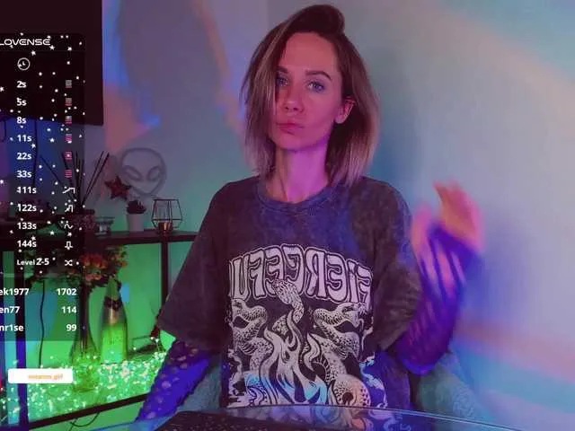 Live sex webcam photo for kirillenok #290289601