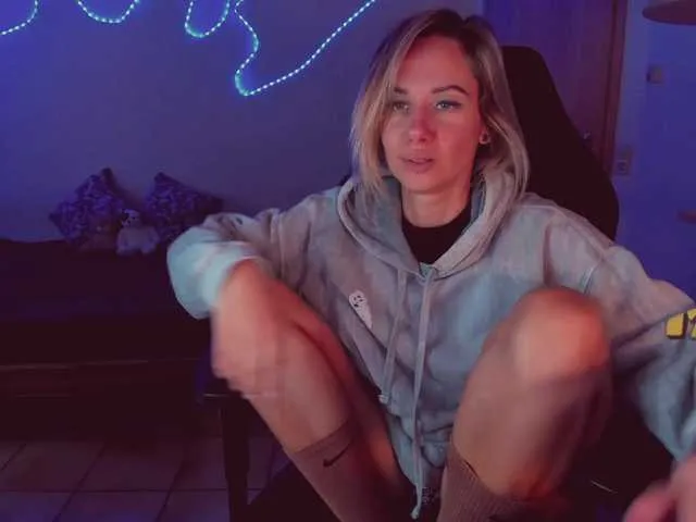 Live sex webcam photo for kirillenok #291225100