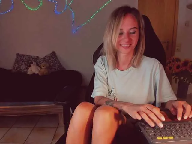 Live sex webcam photo for kirillenok #291248074