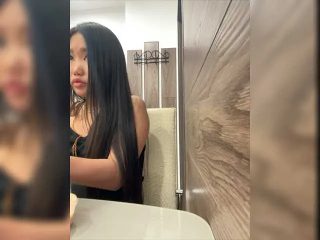 Live sex webcam photo for kisadia #276568527