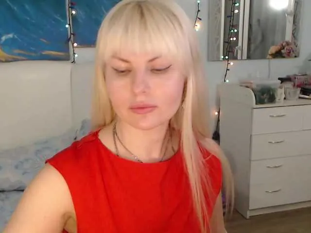 Live sex webcam photo for kisatvoia #272555303