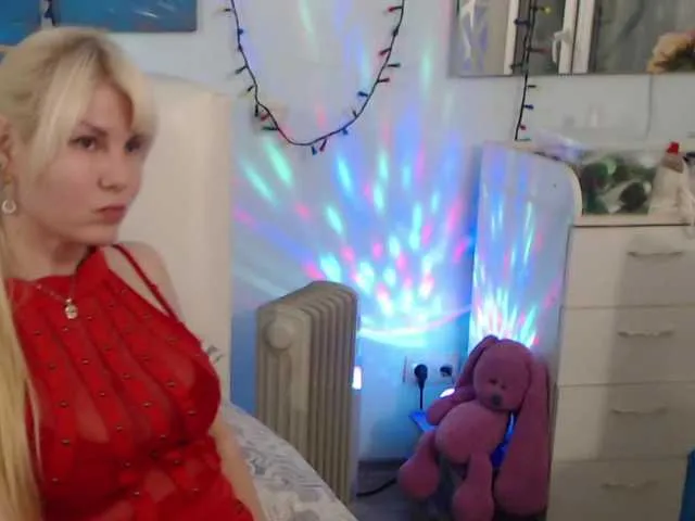 Live sex webcam photo for kisatvoia #273504716