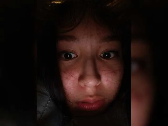 Live sex webcam photo for kisik258 #276358416