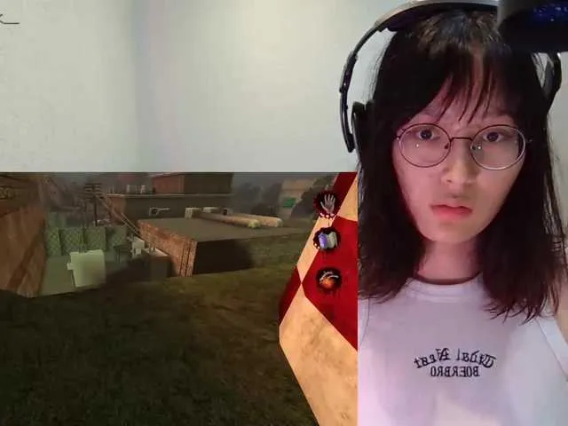 Live sex webcam photo for kisik258 #276761704