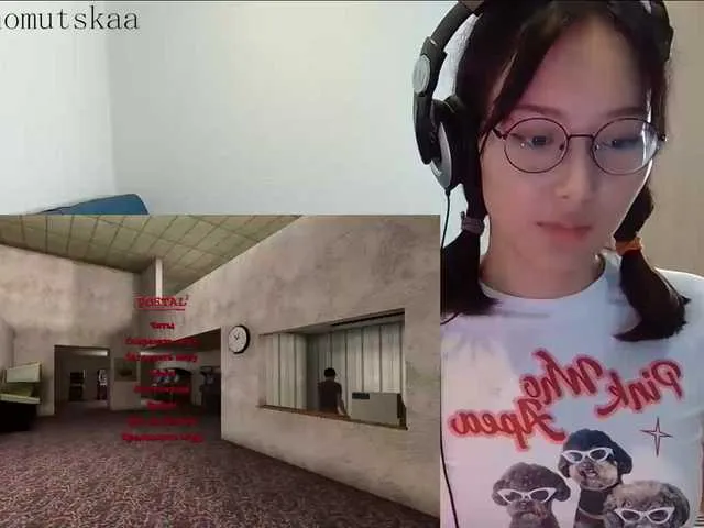 Live sex webcam photo for kisik258 #276833708