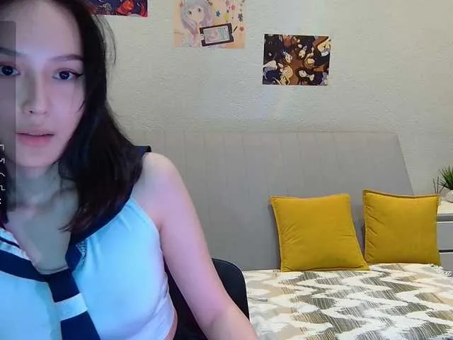 Live sex webcam photo for kisik258 #277390209