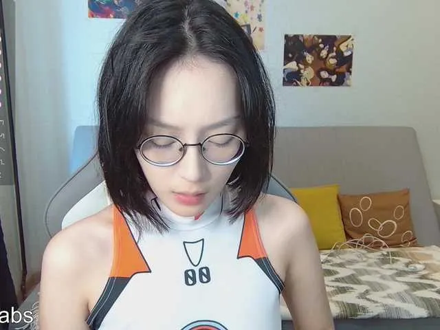 Live sex webcam photo for kisik258 #277810765