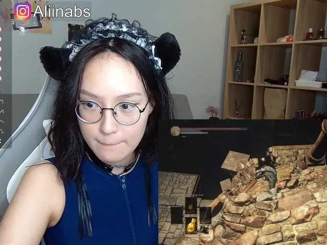 Live sex webcam photo for kisik258 #277986173