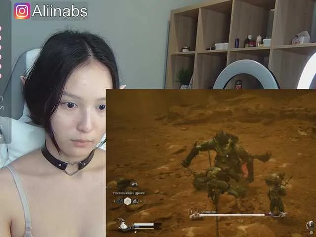 Live sex webcam photo for kisik258 #289949156