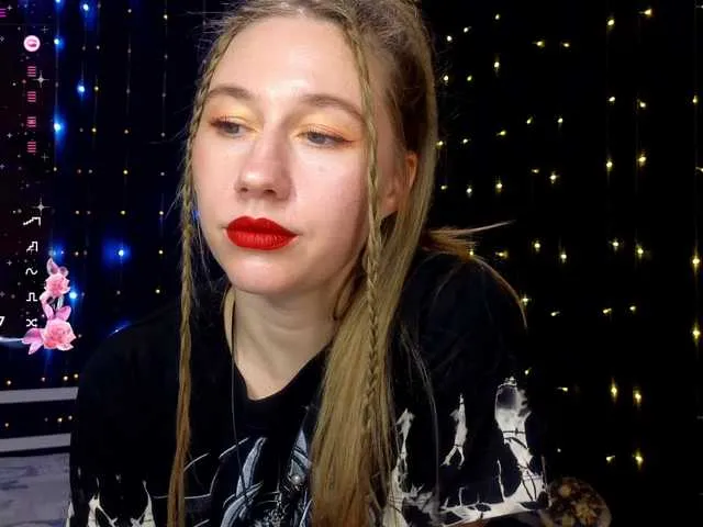 Live sex webcam photo for kiska-wansday07 #291000156