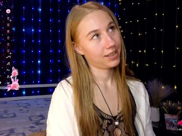 Live sex webcam photo for kiska-wansday07 #291116269