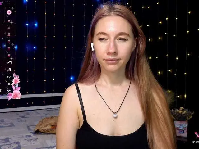 Live sex webcam photo for kiska-wansday07 #291407942