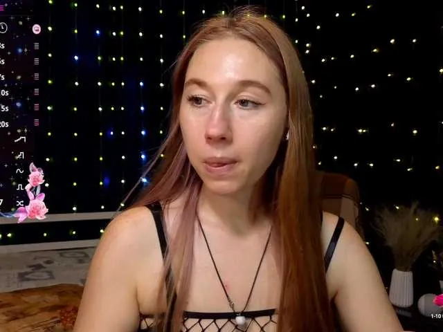 Live sex webcam photo for kiska-wansday07 #291456476