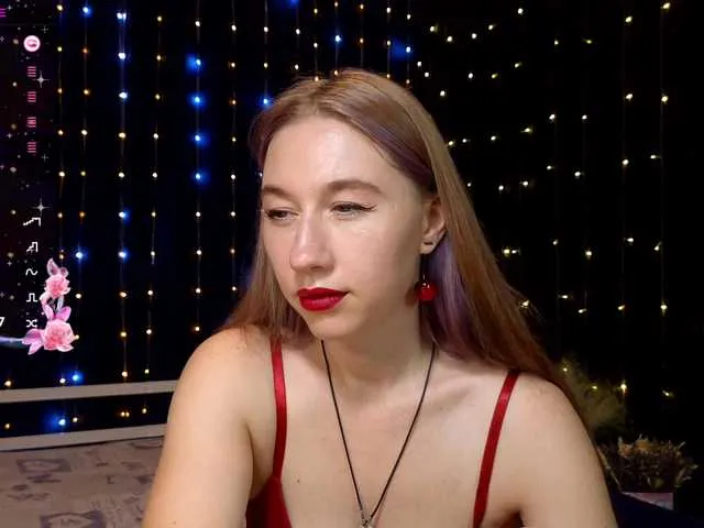 Live sex webcam photo for kiska-wansday07 #291502914