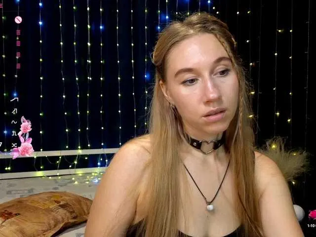 Live sex webcam photo for kiska-wansday07 #291788027