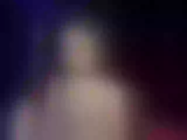 Live sex webcam photo for kiska-wansday07 #292164329