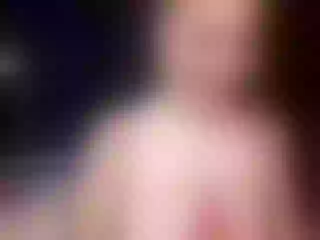 Live sex webcam photo for kiska-wansday07 #292287223