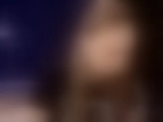 Live sex webcam photo for kiska-wansday07 #292498198