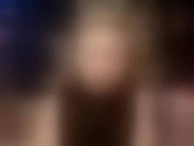 Live sex webcam photo for kiska-wansday07 #292856544