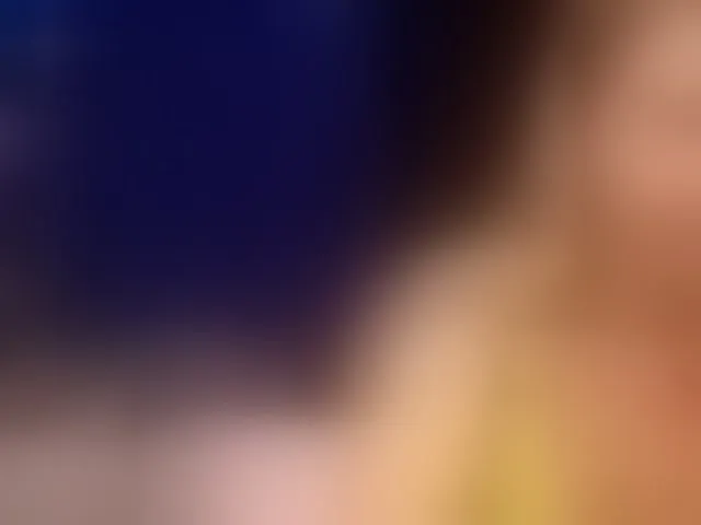 Live sex webcam photo for kiska-wansday07 #294081565
