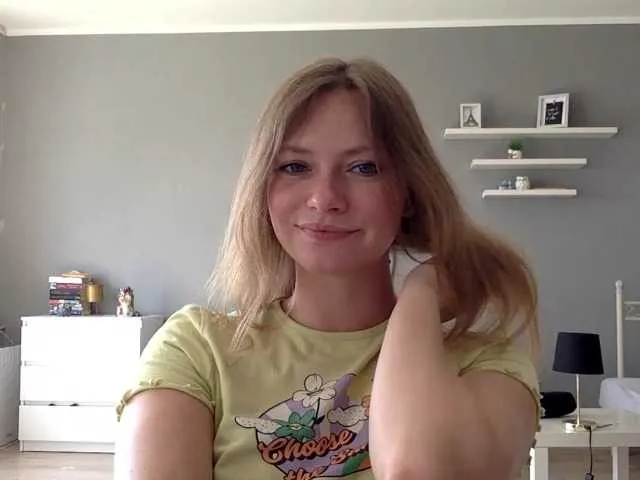 Live sex webcam photo for kissMillie #290936795