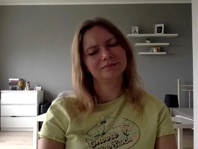 Live sex webcam photo for kissMillie #291520437