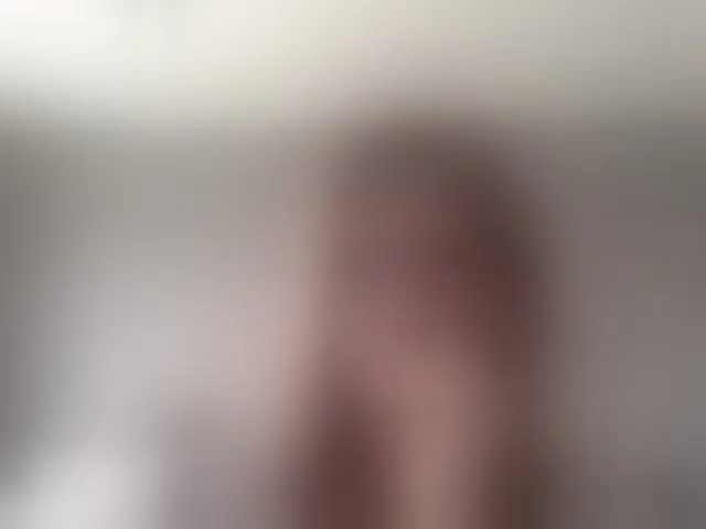 Live sex webcam photo for kissMillie #293392434