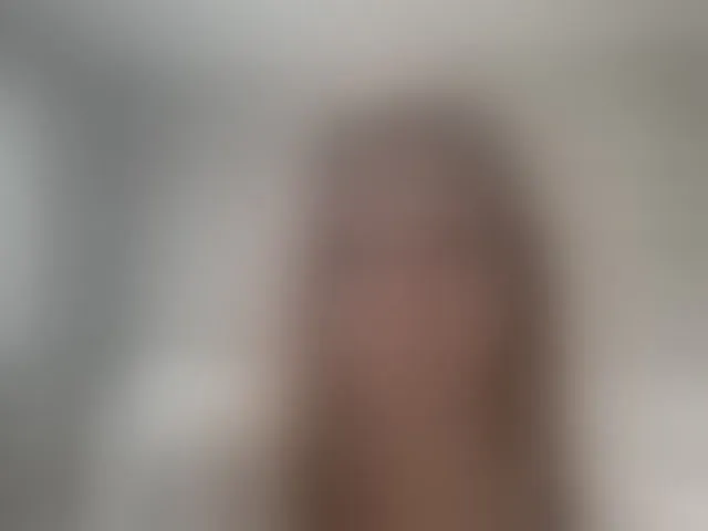 Live sex webcam photo for kissMillie #293496259