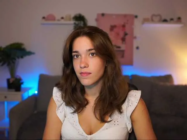 Live sex webcam photo for kissiecat #291570974