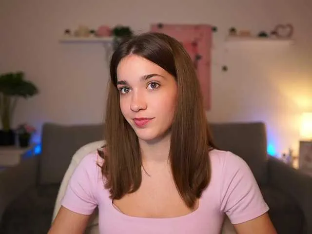 Live sex webcam photo for kissiecat #292309545