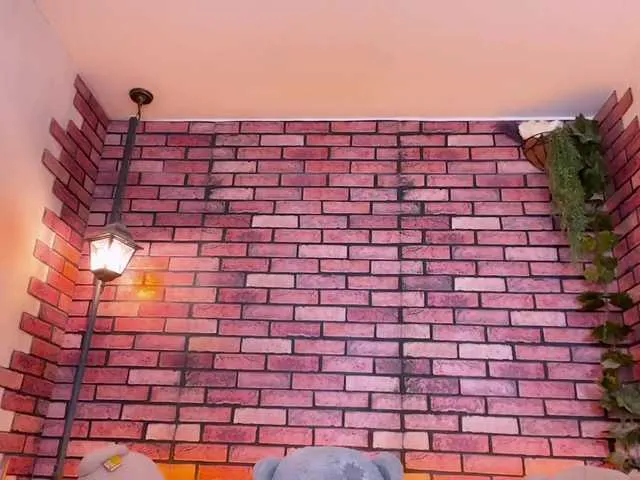 Live sex webcam photo for kisskissssss #291343344