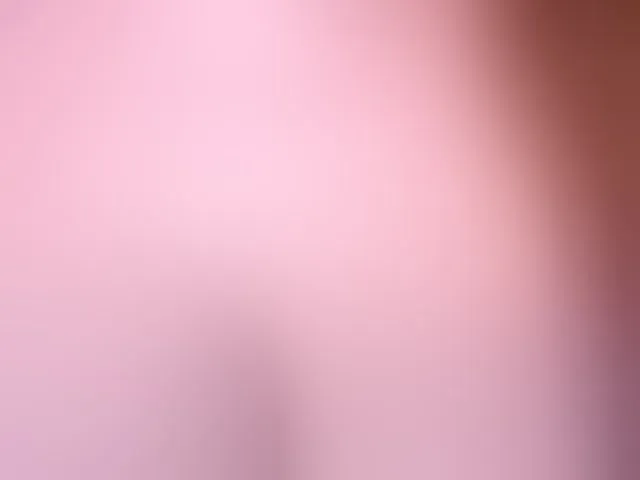 Live sex webcam photo for kisskissssss #293839417