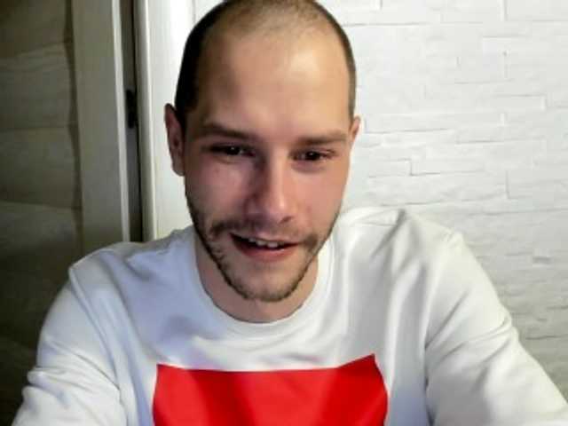 Live sex webcam photo for kisslord1994 #290320252