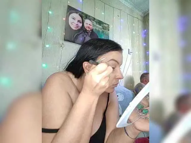 Live sex webcam photo for kissmabont #290279522