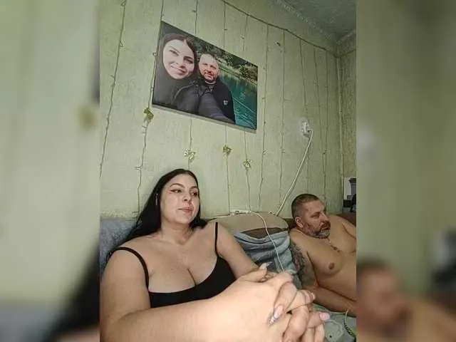 Live sex webcam photo for kissmabont #290342733