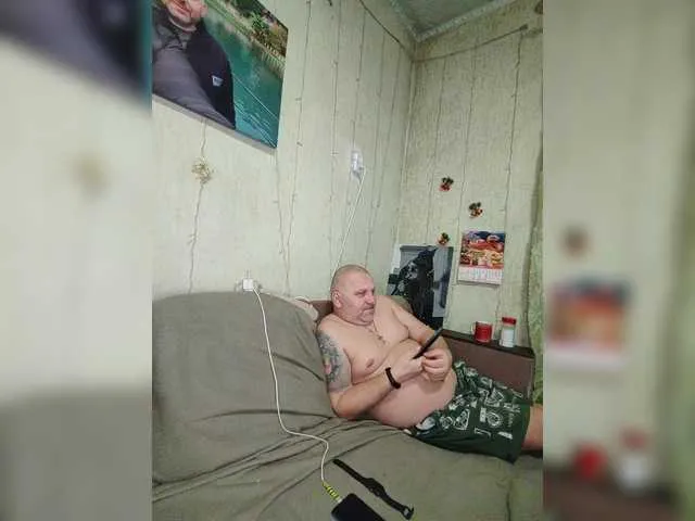 Live sex webcam photo for kissmabont #290455313