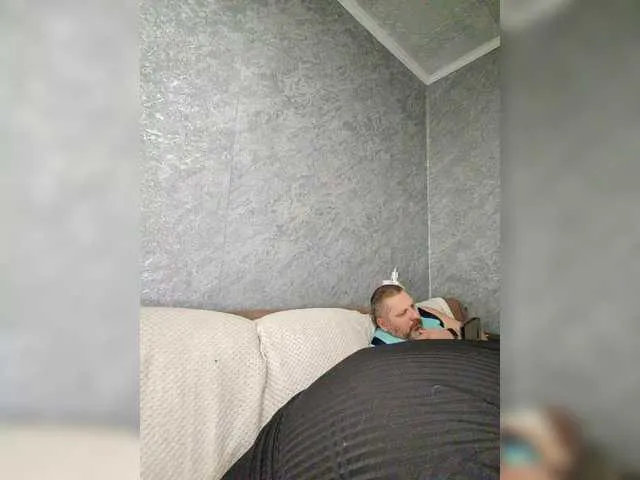 Live sex webcam photo for kissmabont #290740541