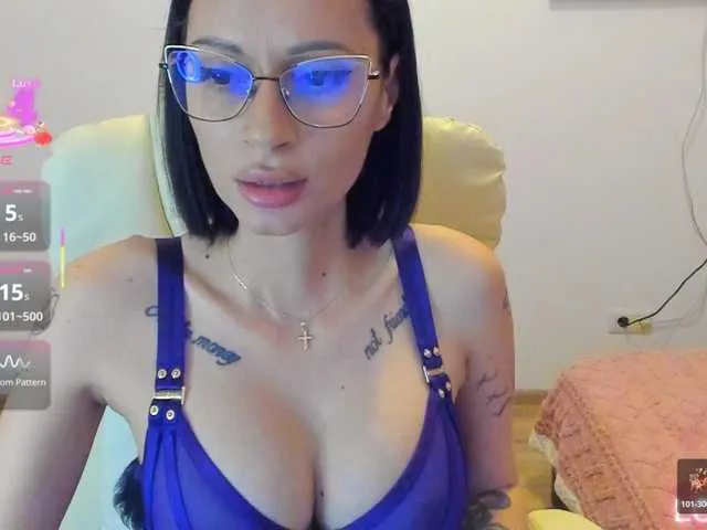 Live sex webcam photo for kissnicol #292495943