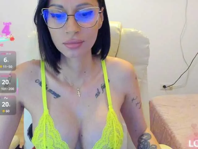 Live sex webcam photo for kissnicol #292561272