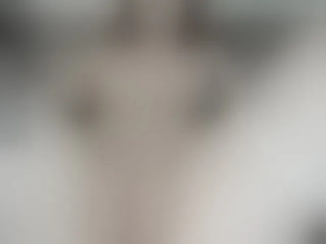 Live sex webcam photo for kisssiiik #293577468