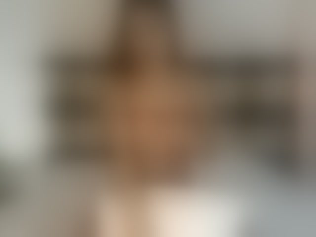 Live sex webcam photo for kisszafira #294149656