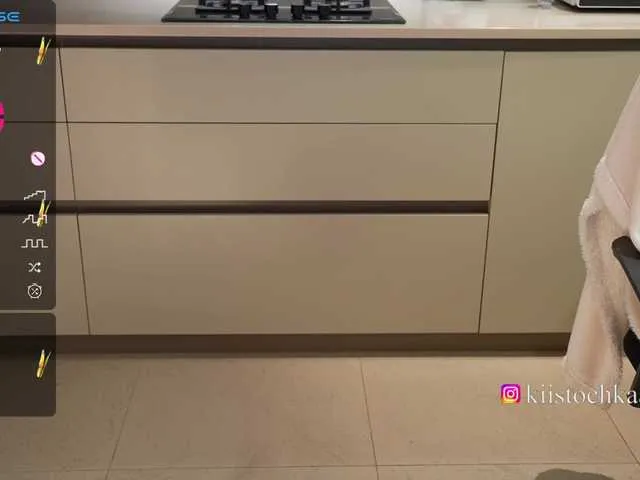 Live sex webcam photo for kistochkaa #277024026