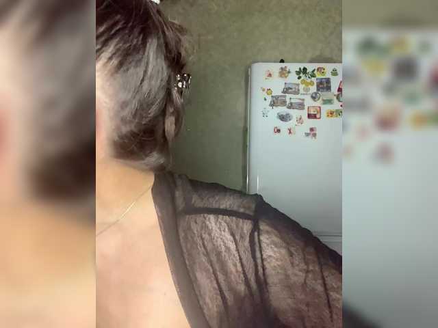 Live sex webcam photo for kitana-mk1 #290530118