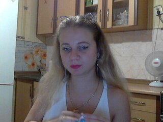 Live sex webcam photo for kittenLada #174189590