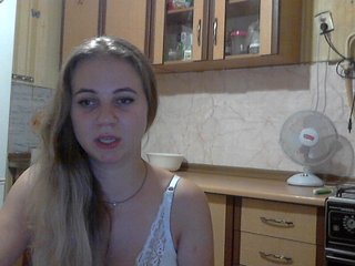 Live sex webcam photo for kittenLada #178338174