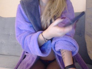 Live sex webcam photo for Kittyhungry #199274599